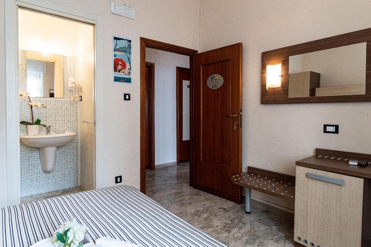 Locanda dell'Adriatica San Vito Chietino Esterno foto